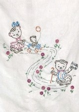 Vintage Hand Embroidered Baby Blanket Kittens Cats Crib Receiving 24.5 x 34.5