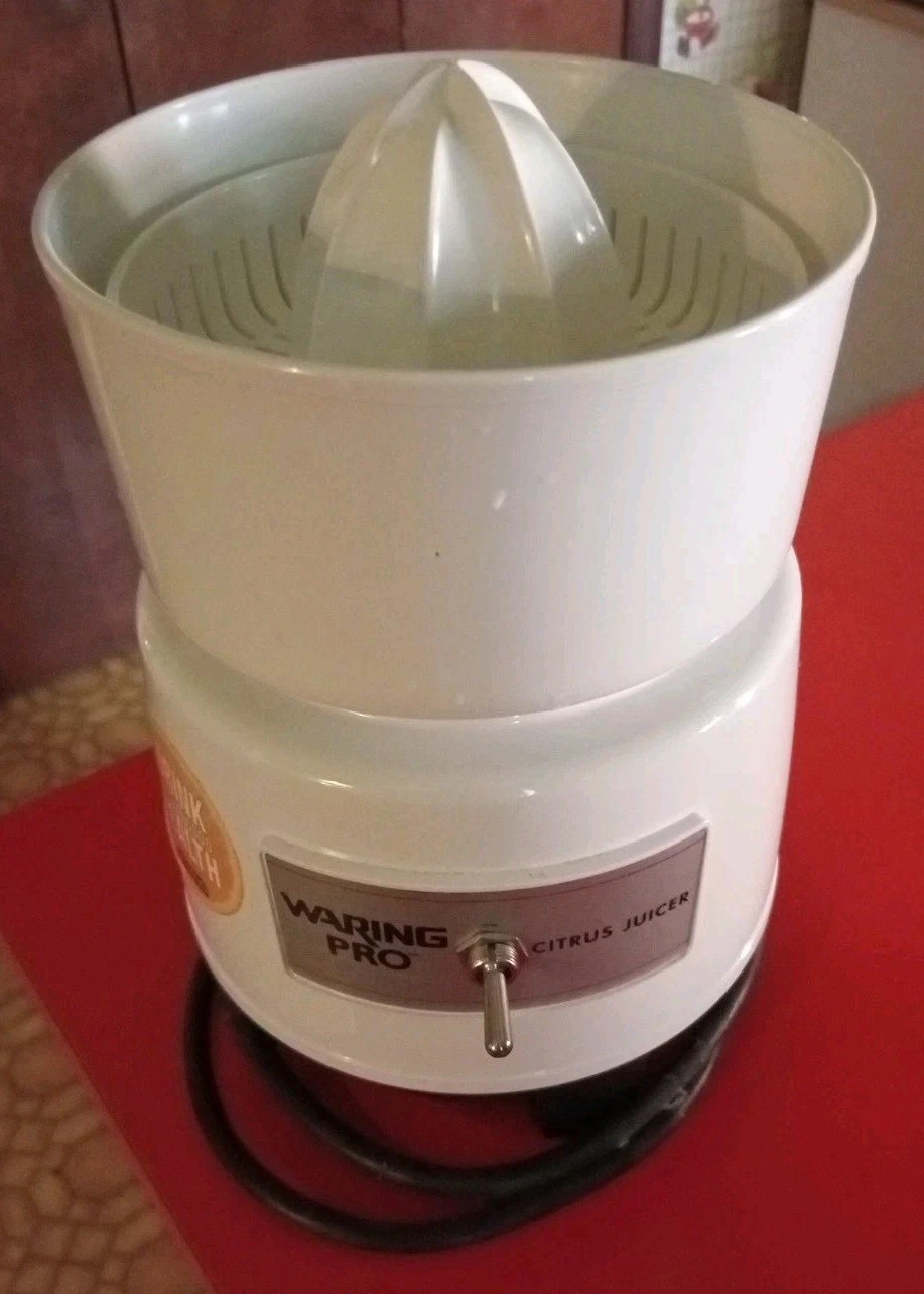 Waring Pro Citrus Juicer Electric Juicer Model 31JC28C Kitchen Appliance Works
Opens in a new window