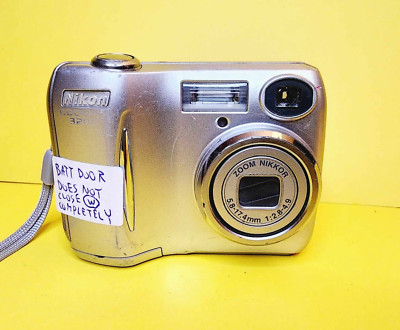 動作品 平成レトロ CCD Y2K Nikon COOLPIX E3200 VIEW PHOTOS* WORKING NIKON COOLPIX E3200 DIGITAL CAMERA 3.2