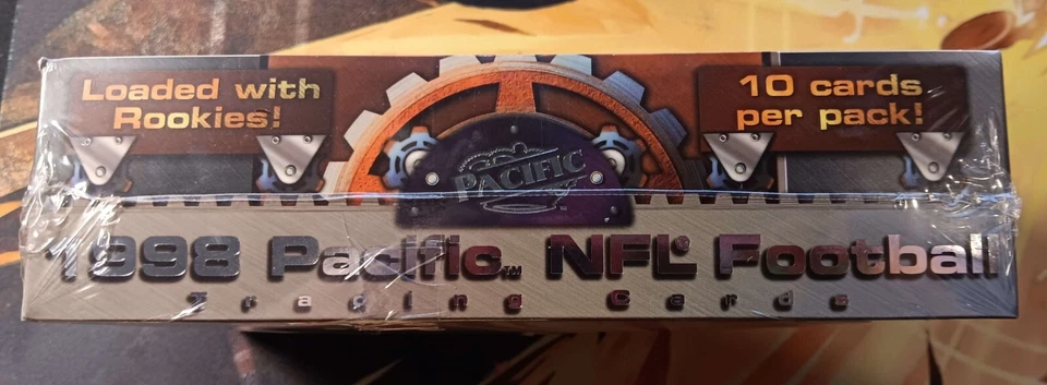1998 PACIFIC NFL Football Hobbybox Factory Sealed 36 packs - Image 3 of 4