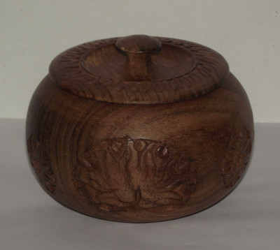 Vintage 4.75'' carved wood covered stash candy nut dish bowl made in India ~J