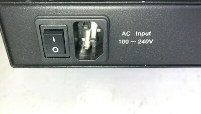 Austin Hughes RKP115e, 15  LCD, VGA / USB, 1u Rackmount KVM Combo Rackmount