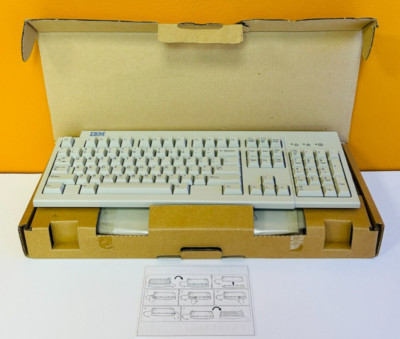 IBM 93H8120 101 Keys, QWERTY Layout, PS/2 Interface, PC Keyboard. New!
