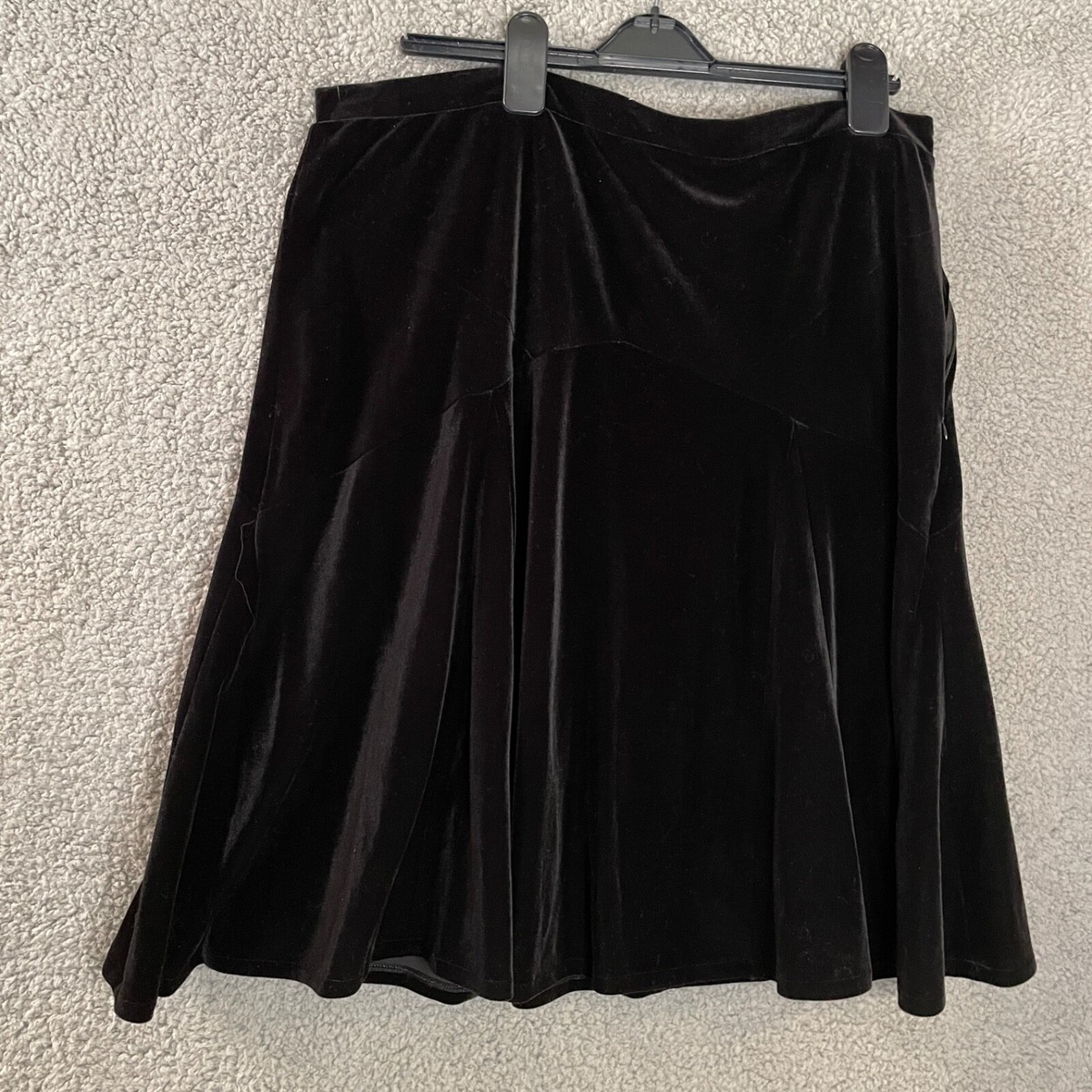 Old Navy Skirt Womens 16 Black Velvet Stretch Broomstick Gothic