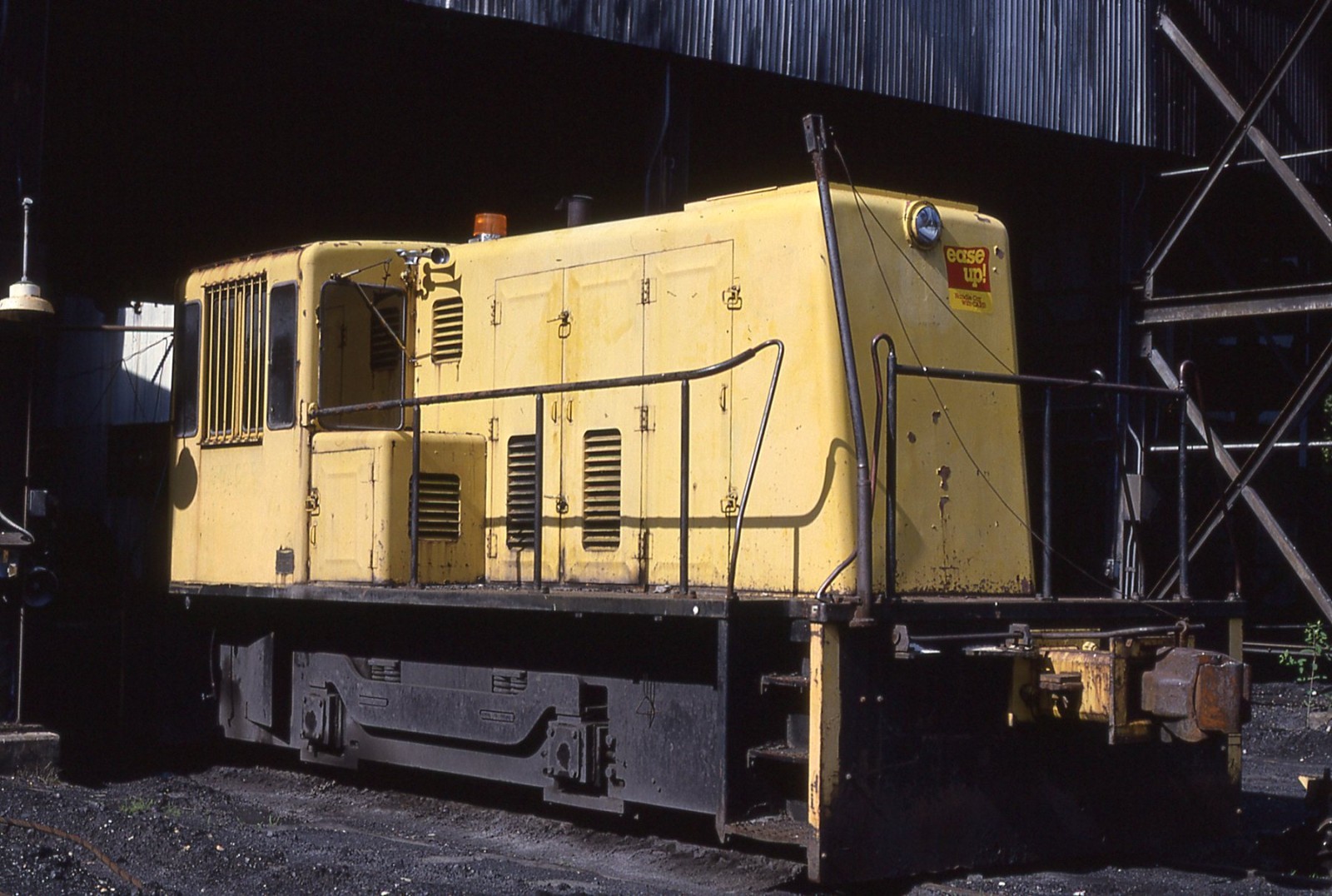 Wheelright Mining GE 35 ton no # @ Price, KY 5/15/1991 | eBay