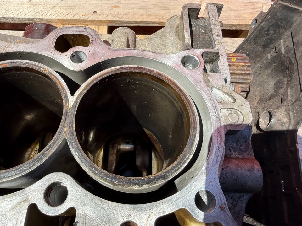 94-01 ACURA INTEGRA - NO VTEC B18B1 B18B B18 - BLOQUE CORTO CON CIGÜEÑAL Foto 3 de 4