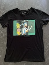 Rick And Morty Tshirt - S