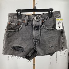 533. Levi's 501 Women's Button Fly Raw Hem Distressed Denim Shorts Size 26 NWT