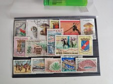 16 timbres Madagascar ( lot X 93 )