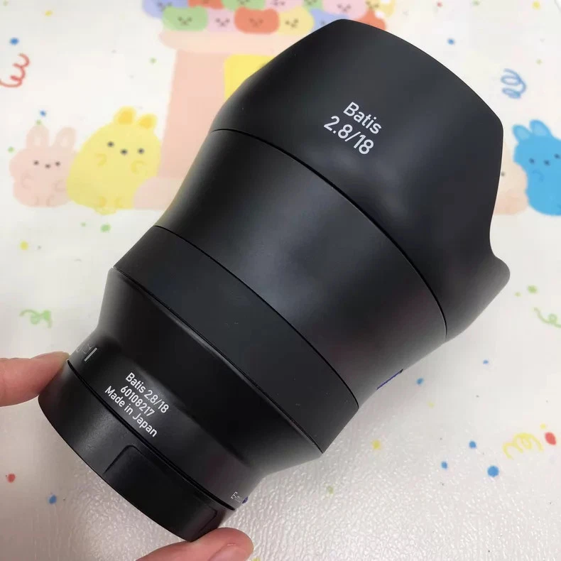 【中古】「非常に良い」カールツァイス ZEISS Batis 2.8/18 E-mount ZEISS（ツァイス） Carl Zeiss Batis 2.8/18 単焦点レンズ（ソニーE
