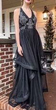 Windsor Black Gown Size 11 Formal Prom