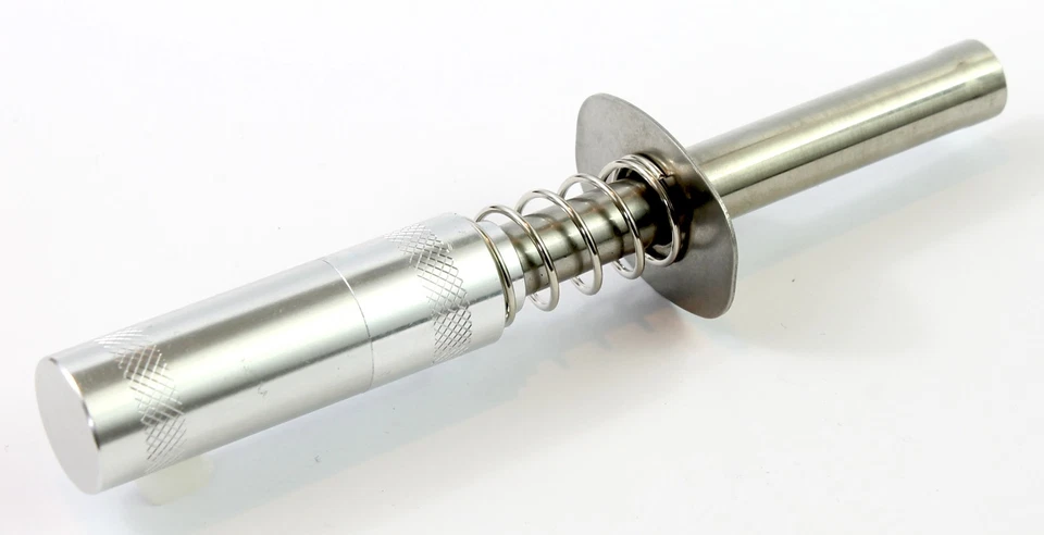 Silver Glow Plug Starter/Igniter for Nitro RC Car/Buggy & 2000+mah NIMH battery - Image 3 of 4