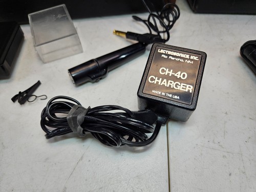 LECTROSONICS FM870 WIRELESS SOUND SYSTEM + WIRELESS MIC (VINTAGE) VIDEO DEMO! 🎥 - Picture 11 of 24
