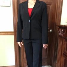 OUE PER OUE Women’s 2 Piece Suit Black Size 6 (Jacket/Pants)