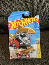 2024 Hot Wheels HW Mega Bite Shark Bite Gold Damaged Card