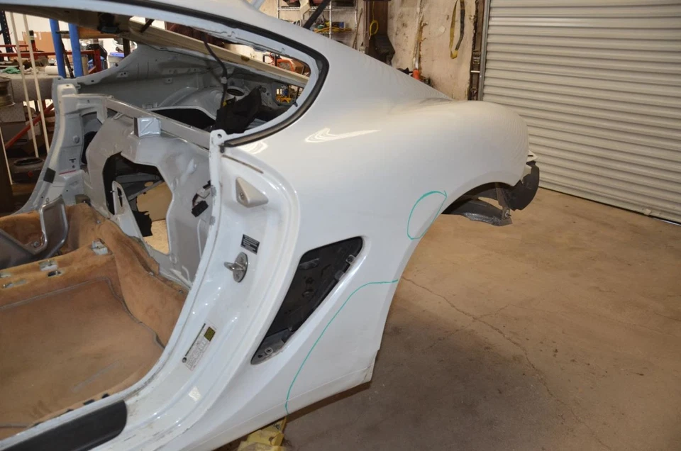 Левая задняя четверть панели водителя подходит для Porsche Cayman 06–08 годов выпуска - Изображение 3 из 4