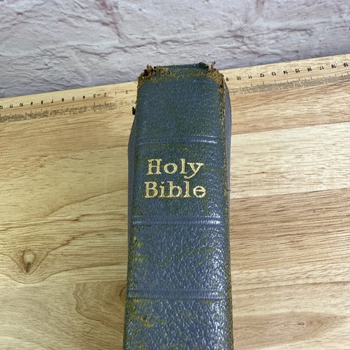 Holy Bible Masonic Edition 1940 Holman Blue Cover Illustrated Edition - Picture 4 of 11