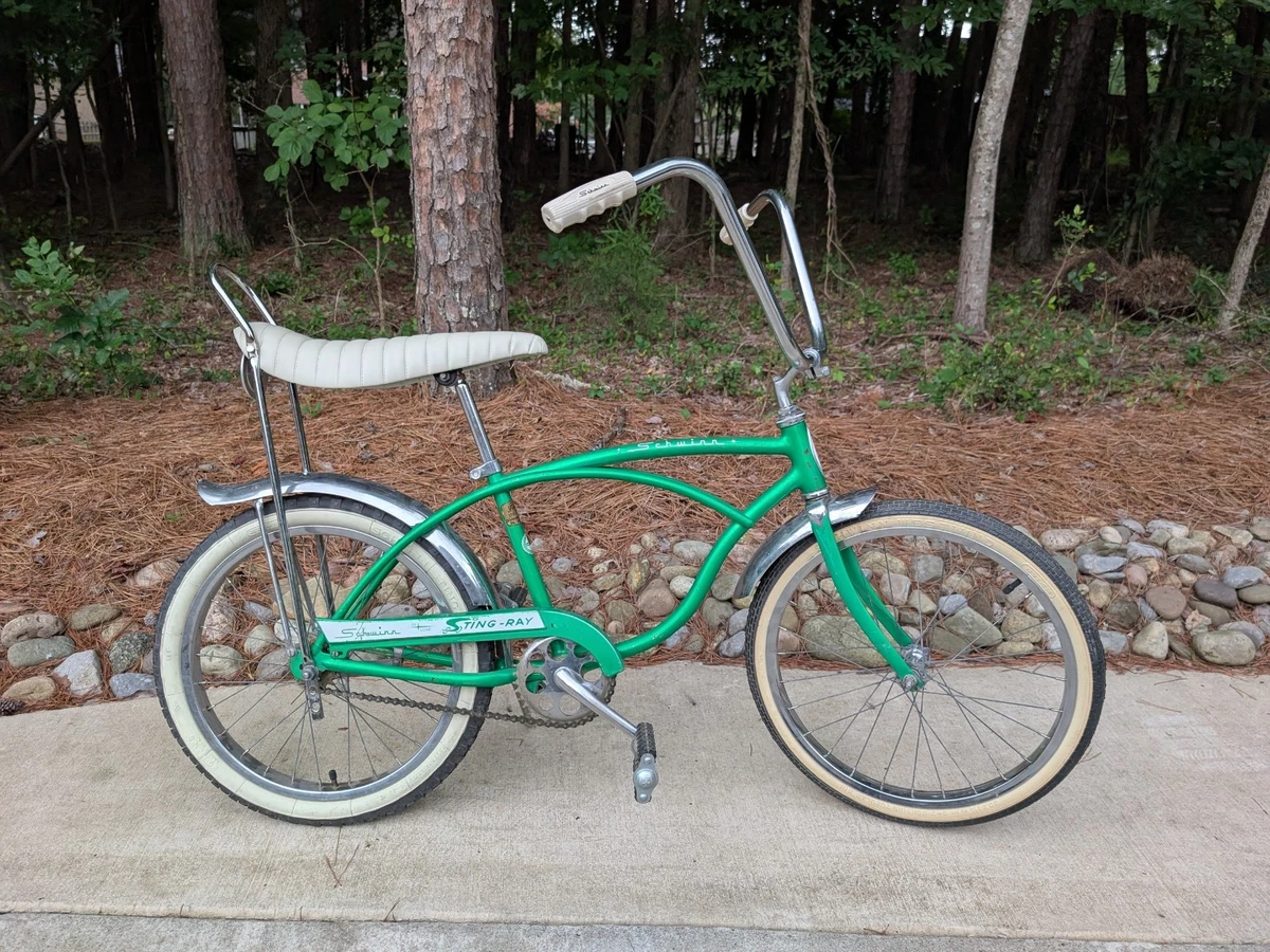 SCHWINN 1965 LIME GREEN DELUXE STINGRAY BICYCLE | eBay