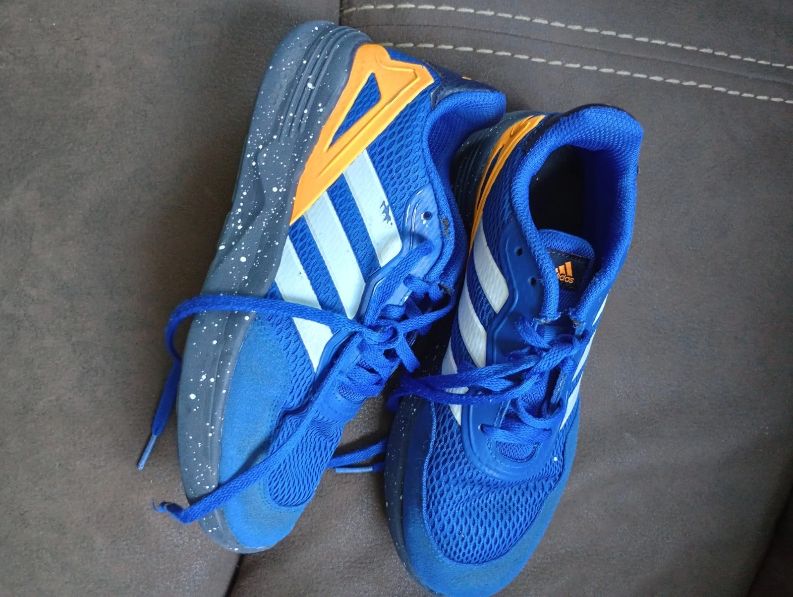 Sneakers Adidas bambino ragazzo taglia 5 blu arancione bianco