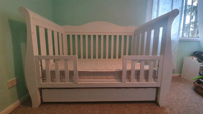 baby cot gumtree
