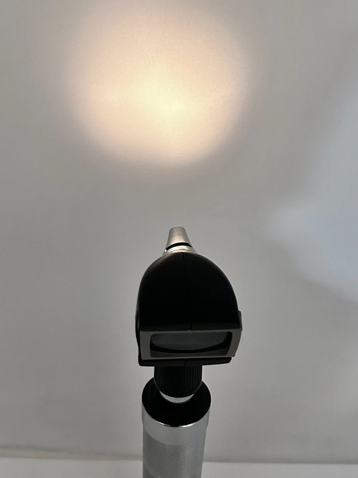 ДЕФЕКТНЫЙ Welch Allyn 35V набор отоскоп 20000 офтальмоскоп 11605 плагин G3D - Изображение 4 из 4