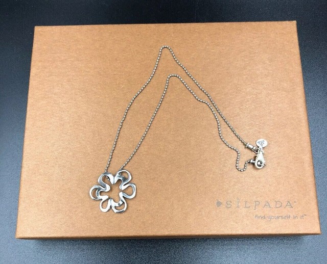 silpada flower necklace