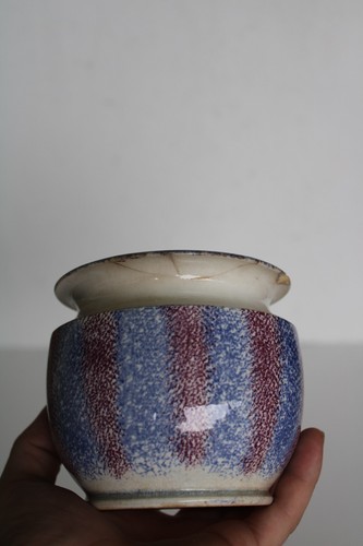 Antique Staffordshire Rainbow Spatterware Covered Sugar (Damage) - Picture 14 of 24