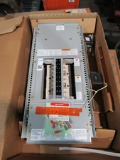💥NEW EATON 100 AMP MAIN LUG PANELBOARD INTERIOR 480Y/277 VAC 3 PHASE 18 CIRCUIT