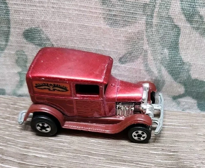 Camión de reparto vintage Hot Wheels Early Times 1977 Hong Kong rojo granate Foto 3 de 3