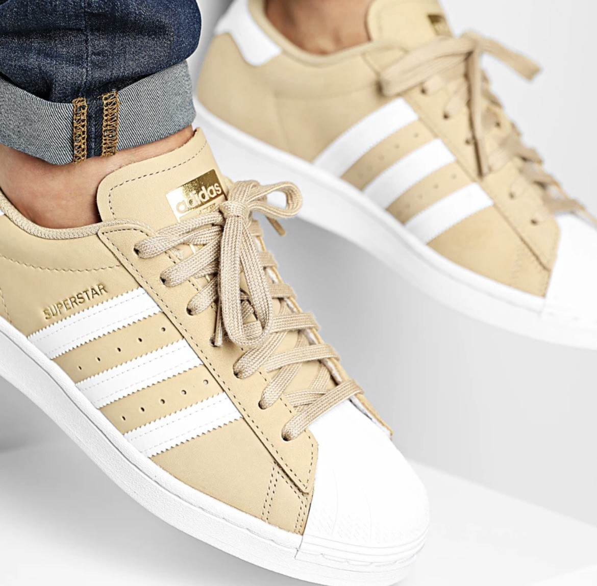 Adidas Superstar Men's Size 10 Casual Retro Shoe Beige White