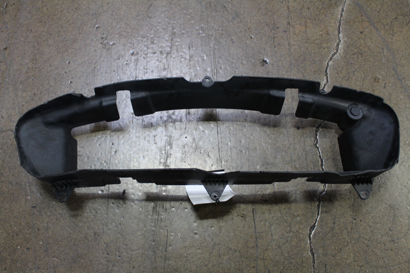 Maserati Ghibli, Front Bumper Air Duct, Used, P/N 670036195