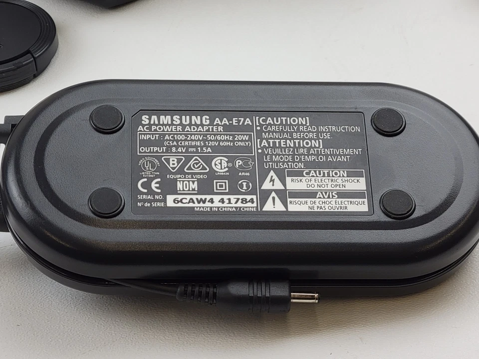 Videocámara Samsung SCL810 Hi8 NTSC 8 mm con cargador OEM - *EMISIÓN DE EXPULSIÓN* Foto 4 de 4