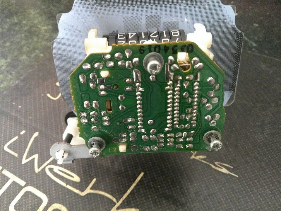 OEM 92-95 USDM Honda Civic EG EJ dash gauge cluster speedo speedometer unit 145K - Image 3 of 4