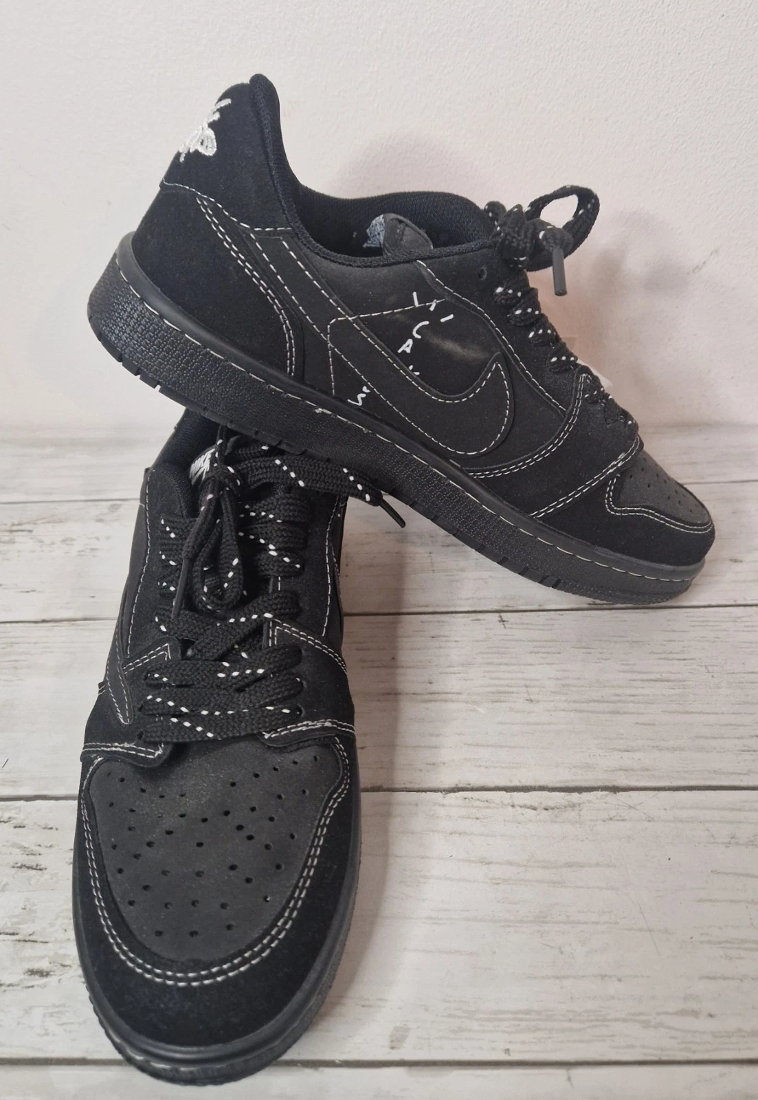 NIKE AIR Black low top leather sneakers size 7 Cactus Jack Travis Scott (SH21)