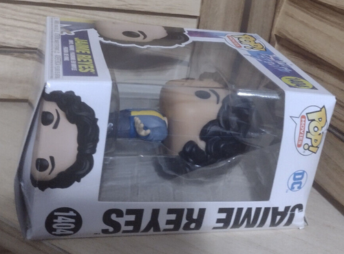 Funko Pop Películas Escarabajo Azul Jaime Reyes #1404 Figura Vinilo NUEVO en Caja Dañada - Imagen 9 de 11