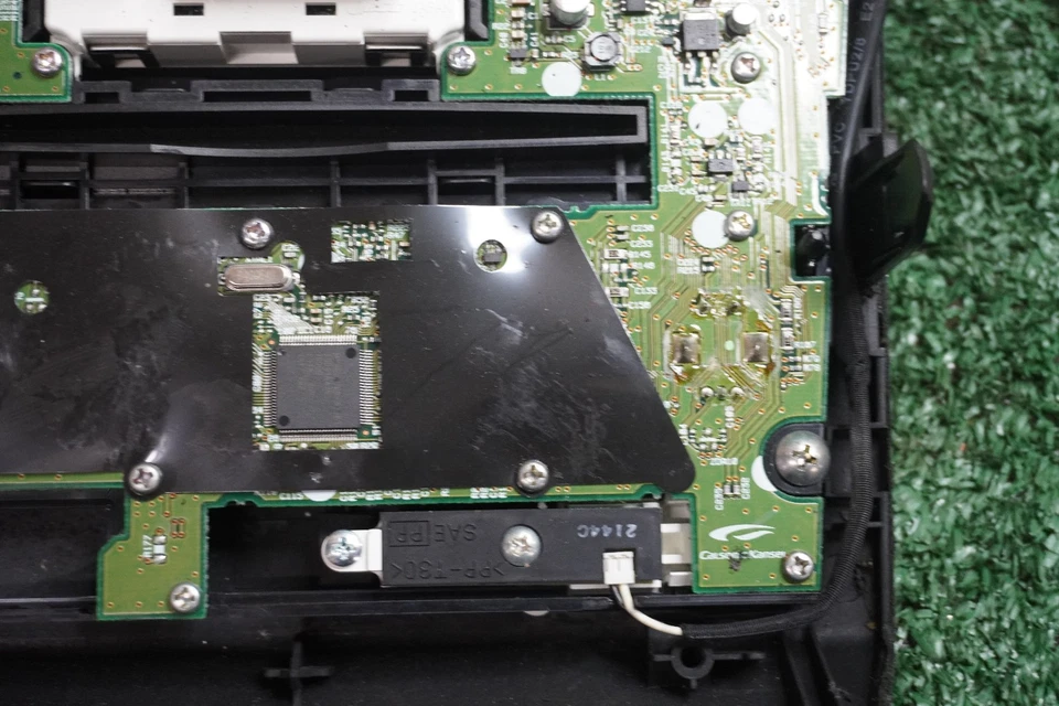 Infiniti QX70 2015 2016 tablero de temperatura audio panel de control de aire acondicionado OEM 283951CA4D Foto 4 de 4