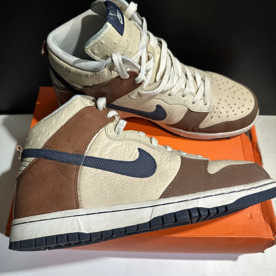 2007 Nike Dunk High Premium ‘Rustic’ Men’s Size 10.5 US [316424-241] Vintage - Image 3 of 4