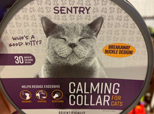 Sentry Calming Collar for Cats, Long-Lasting Pheromone Collar Helps Calm Cats