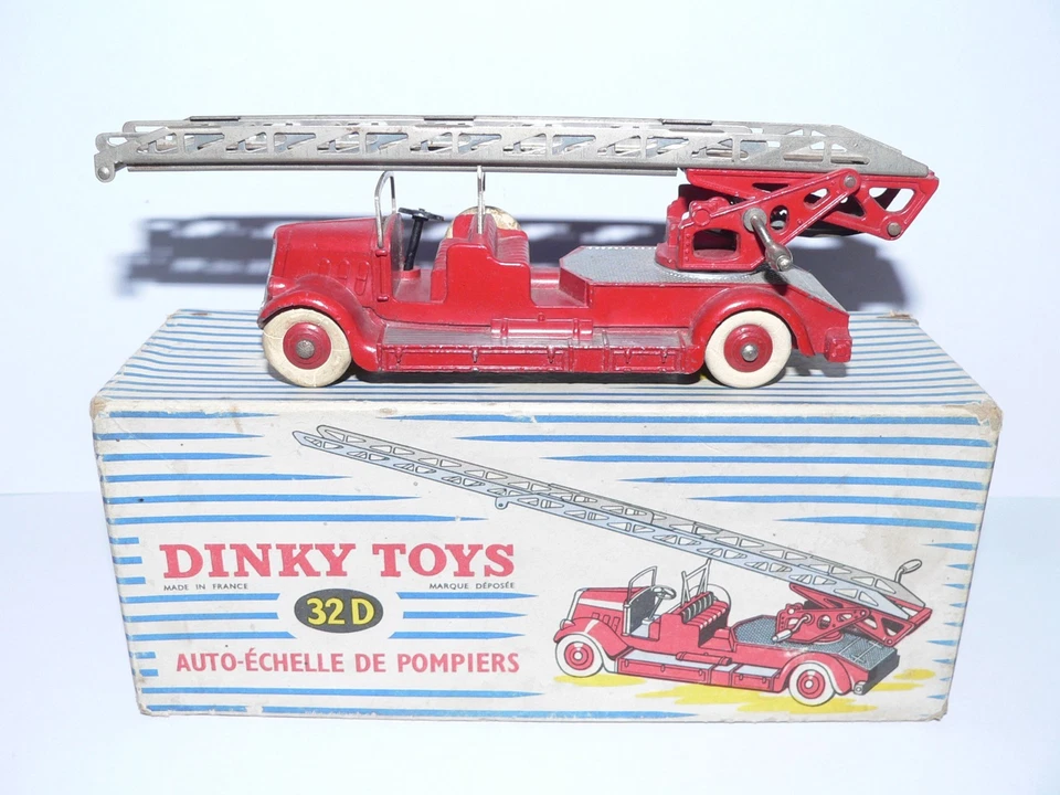 DINKY TOYS FRANCE 32D - DELAHAYE CAMION AUTO ECHELLE POMPIERS - BOITE ET CALE - Photo 1/4