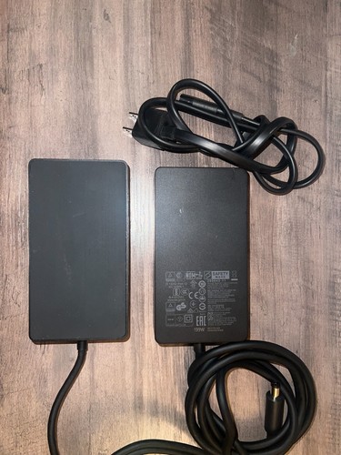 Microsoft Surface Dock 2 Docking Station Model 1917 w/ 1931 Power Supply - 第 2/6 張圖片