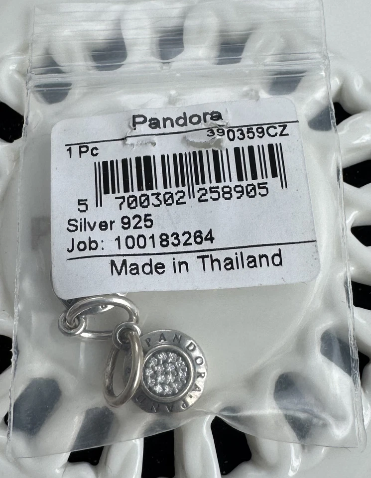 Auténtico colgante Pandora Signature #390359CZ Foto 4 de 4