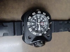 SUREFIRE Watch Luminox 2211 LED Wrist Light