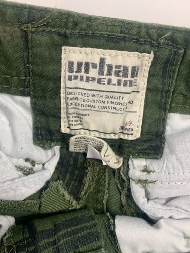 Urban Pipeline Boys Cargo Shorts Plaid Army Green Size 14 Messenger Length NWT - Picture 3 of 3