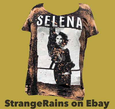 Distressed SELENA QUINTANILLA PEREZ Ladies T Shirt Sz. 2XL Latino Pop Legend
