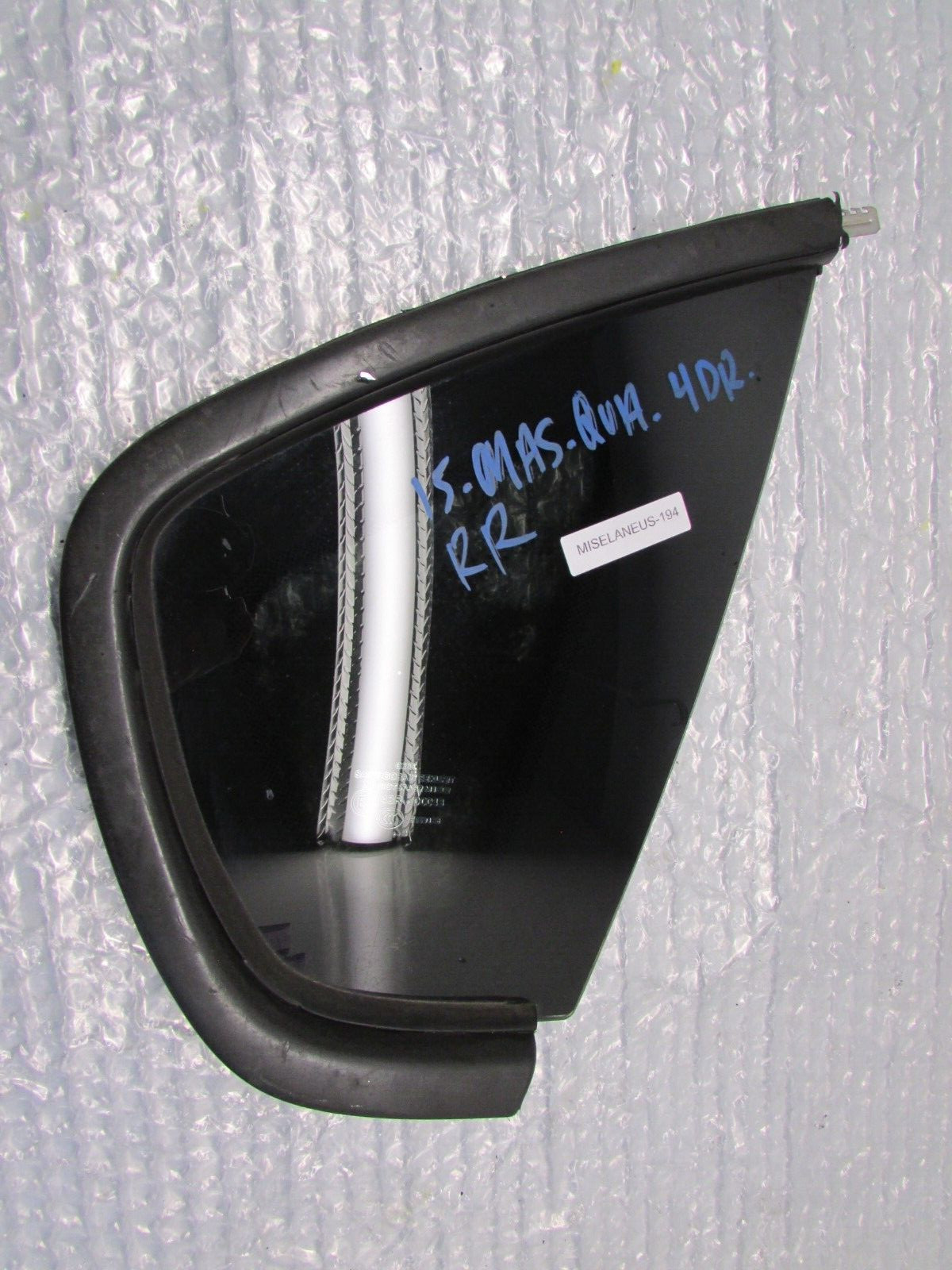 2014-2017 MASERATI QUATTROPORTE REAR RIGHT SIDE DOOR QUATER WINDOW GLASS OEM