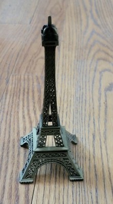 7 inches  cast metal statue of the Eiffel Tower in Paris France souvenir 