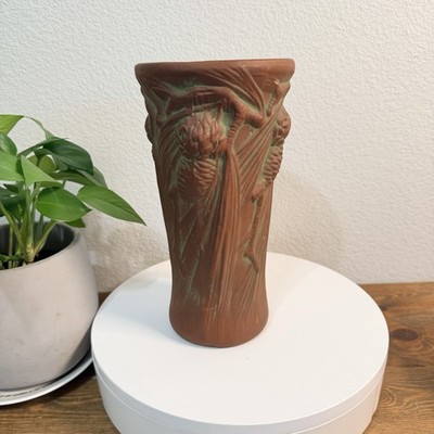 Peter s & Reed Moss Aztec Pine Cone Vintage 10'' Vase Terracotta Pottery