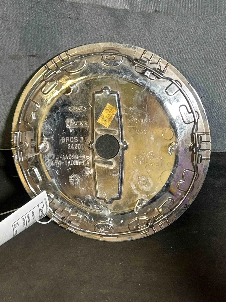 Fits 2003-2006 Lincoln Navigator 18in Wheel/Rim Center Cap OEM:5L741A096CA Foto 2 de 4