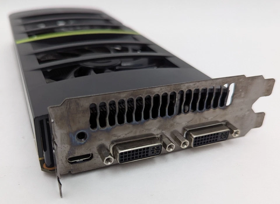 EVGA GeForce GTX 560 Ti DS Superclocked 1GB GDDR5 Graphics Card (01G-P3-1567-BR) - Image 3 of 4