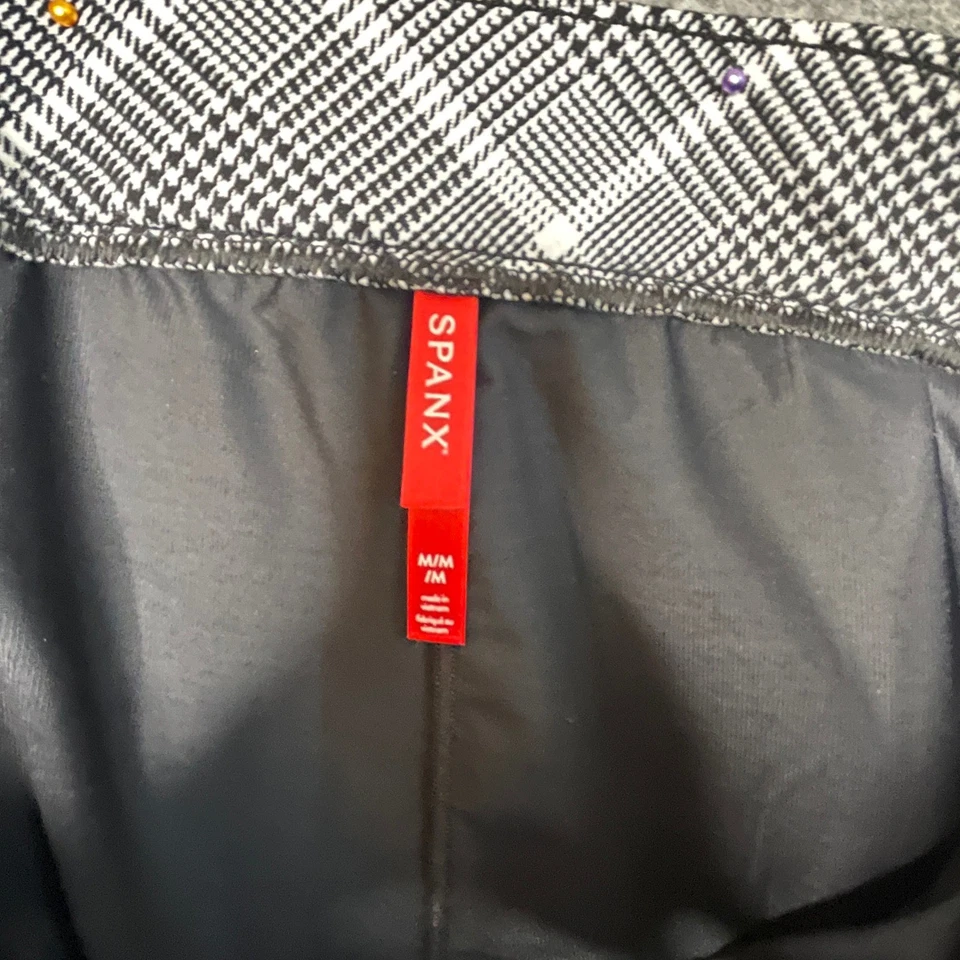 SPANX Womens Plaid Mini Skirt Houndstooth M Built In Shorts Schoolgirl Preppy - Image 2 of 4